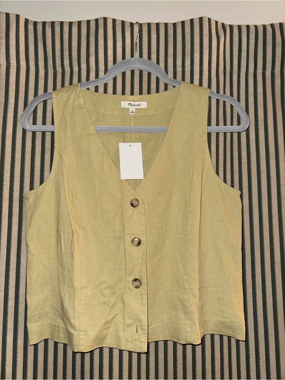 NWT Madewell Light Green Linen-Blend Button V-Neck Tank